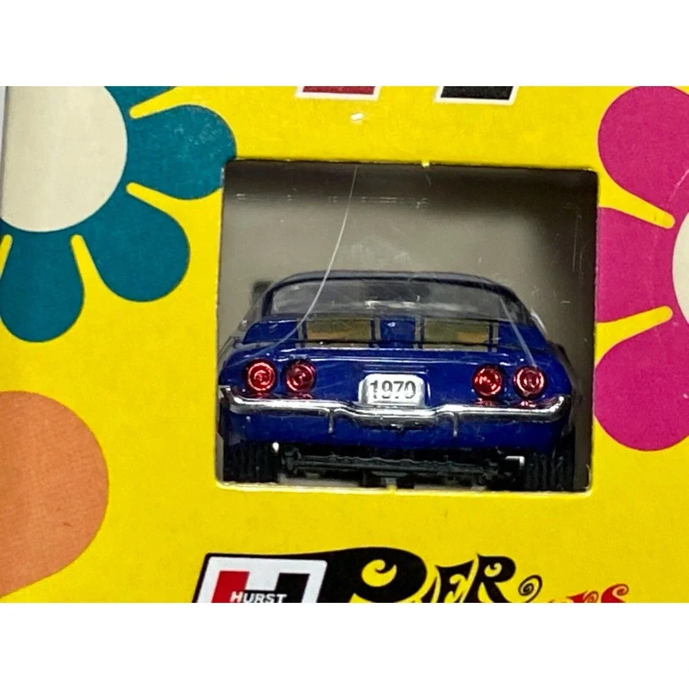 M2 Machines 1970 Chevrolet Camaro Z/28 RS Hurst Power Flowers S47 22-22 NIP 2022